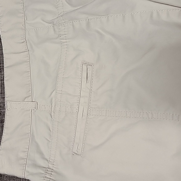 Ann Taylor LOFT Cargo Skirt. Size 0 - Picture 5 of 7